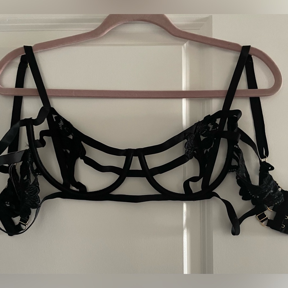 Victoria’s Secret Very Sexy Bra - 36D